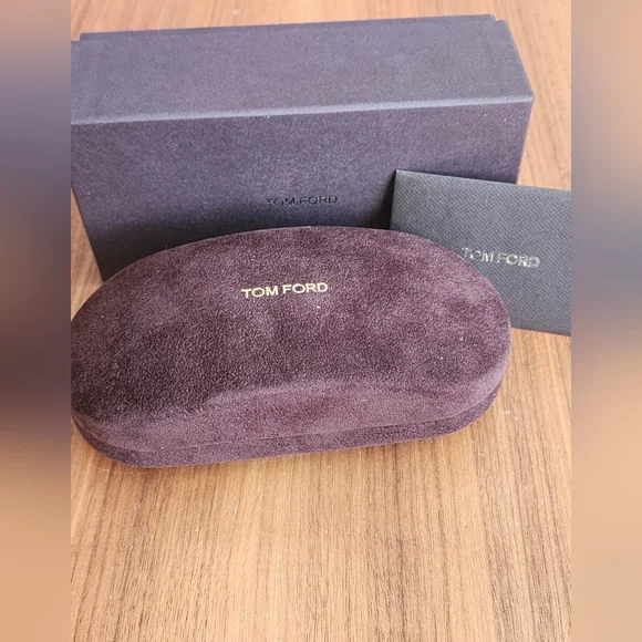 $390 Brand New 100% Auth Tom Ford Erin 28P FT0466 Black Gradient Sunglasses TOM FORD teardrop frame sunglasses “Erin” “TF466-F” | NOIR  main image 4